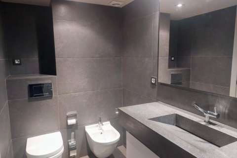 Apartamento en venta en Barcelona, España 2 dormitorios, No. 140864 - foto 12