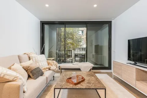 Apartment à vendre à Barcelona, Espagne, 3 chambres, No. 140869 - photo 3