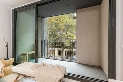 Apartment à vendre à Barcelona, Espagne, 3 chambres, No. 140869 - photo 4