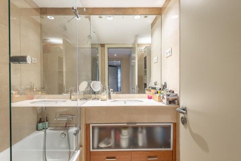 Apartment à vendre à Barcelona, Espagne, 3 chambres, No. 140863 - photo 15