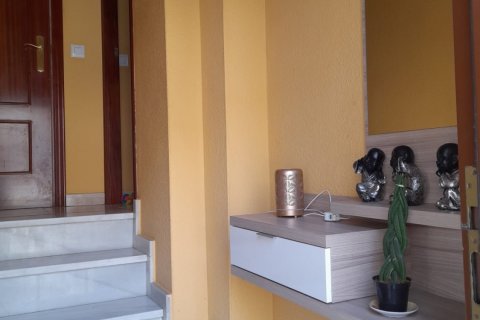 Townhouse for sale in Lepe, Huelva, Spain 3 bedrooms, 136 sq.m. No. 185502 - photo 2