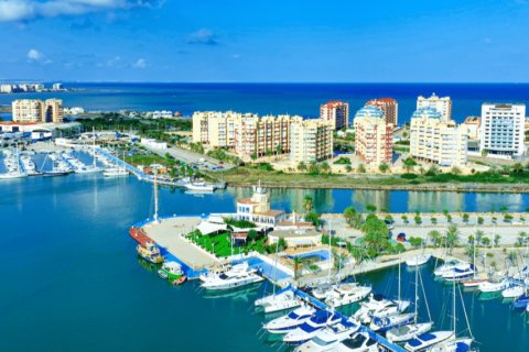 Продажа квартиры в Мурсия, Испания 2 спальни, 93м2 №145149 - фото 1