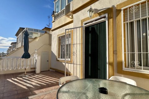 Bungalow w Alicante, Hiszpania 2 sypialnie, 75 mkw. nr 147261 – zdjęcie 3