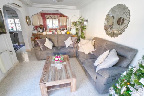 Willa w Villamartin, Alicante, Hiszpania 3 sypialnie, 117 mkw. nr 147263 – zdjęcie 4