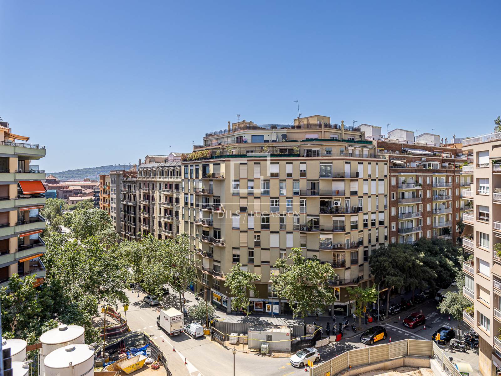 Apartament w Barcelona, Hiszpania 3 sypialnie, 162 mkw. nr 192793