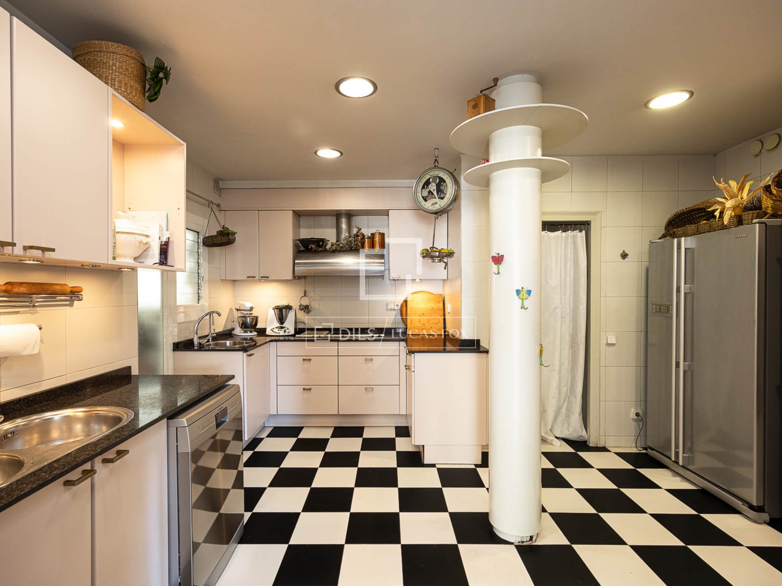 Apartament w Barcelona, Hiszpania 3 sypialnie, 162 mkw. nr 192793