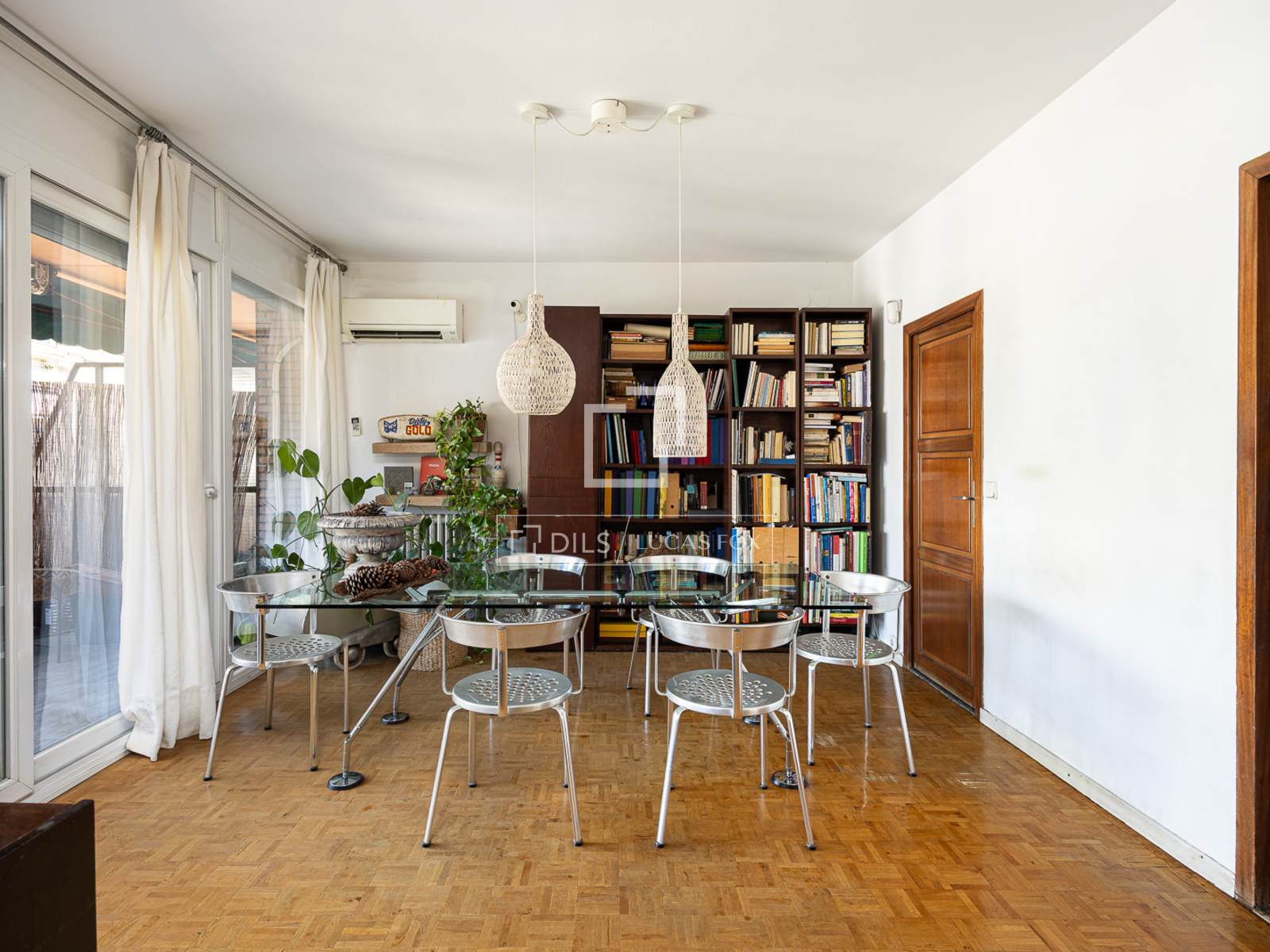 Apartament w Barcelona, Hiszpania 3 sypialnie, 162 mkw. nr 192793