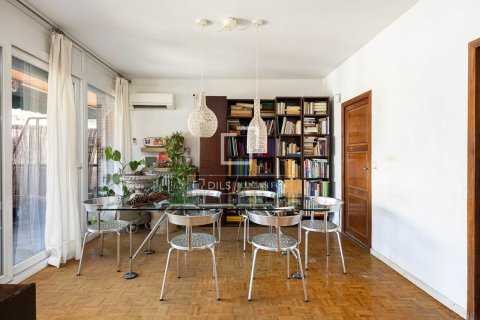 Huoneisto myytävänä Barcelona, Espanja, 3 makuuhuonetta, 162 m2 No. 192793 - kuva 5
