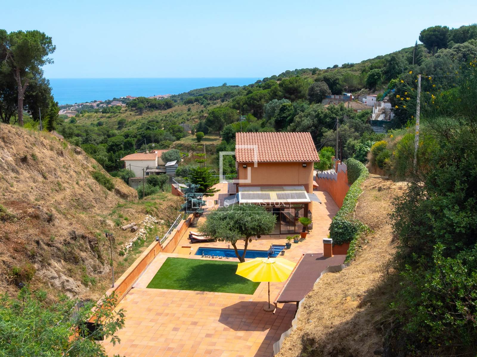 Huvila Teia, Barcelona, Espanja 3 makuuhuonetta, 324 m2 No. 192797