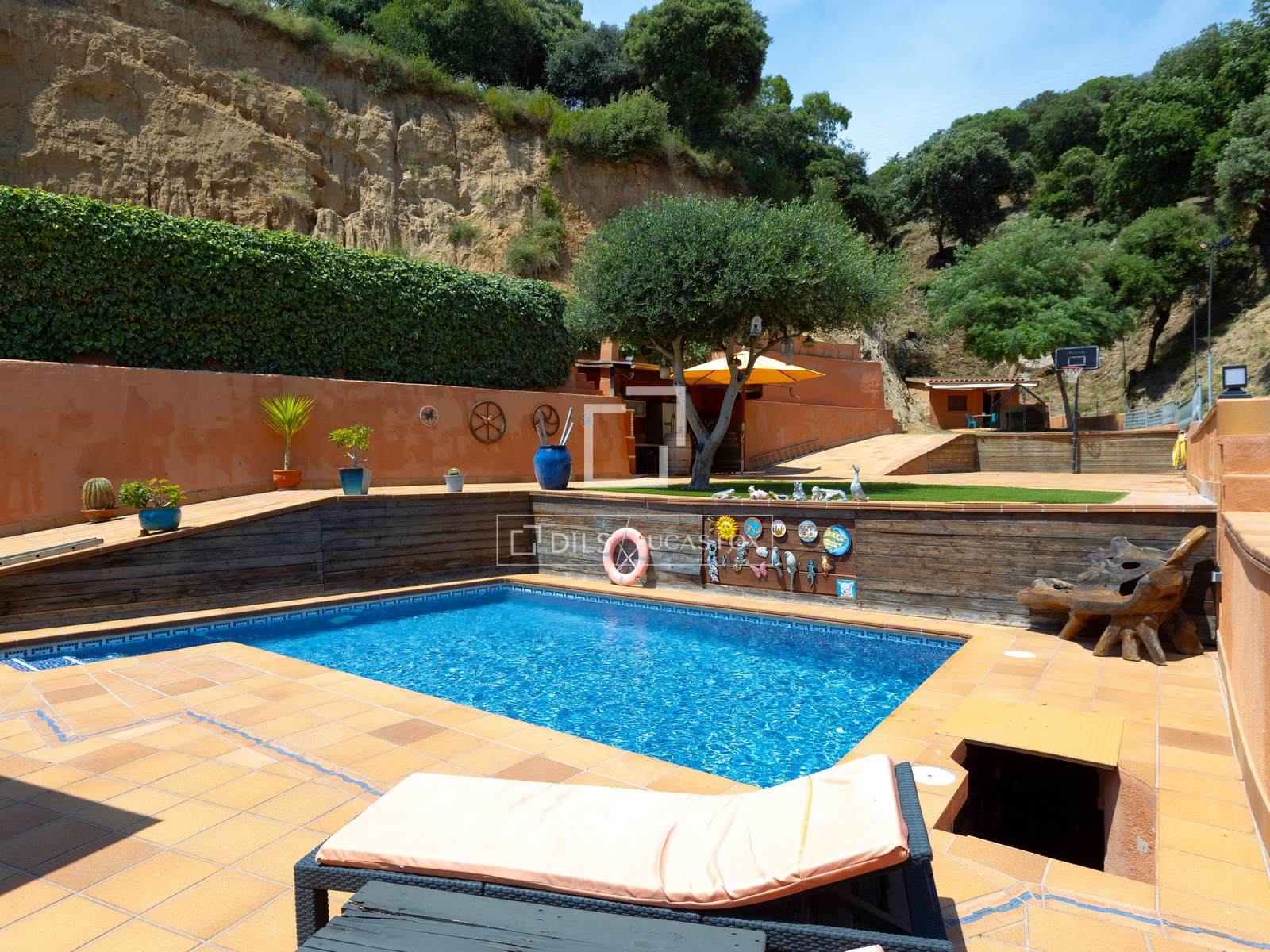 Huvila Teia, Barcelona, Espanja 3 makuuhuonetta, 324 m2 No. 192797