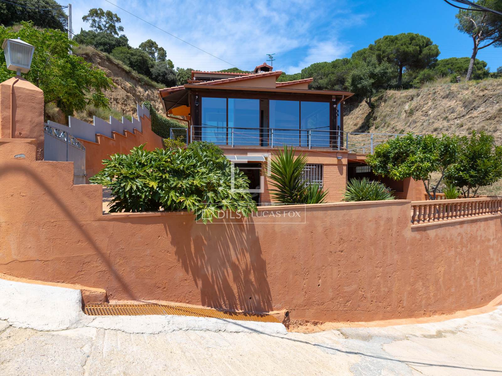 Huvila Teia, Barcelona, Espanja 3 makuuhuonetta, 324 m2 No. 192797