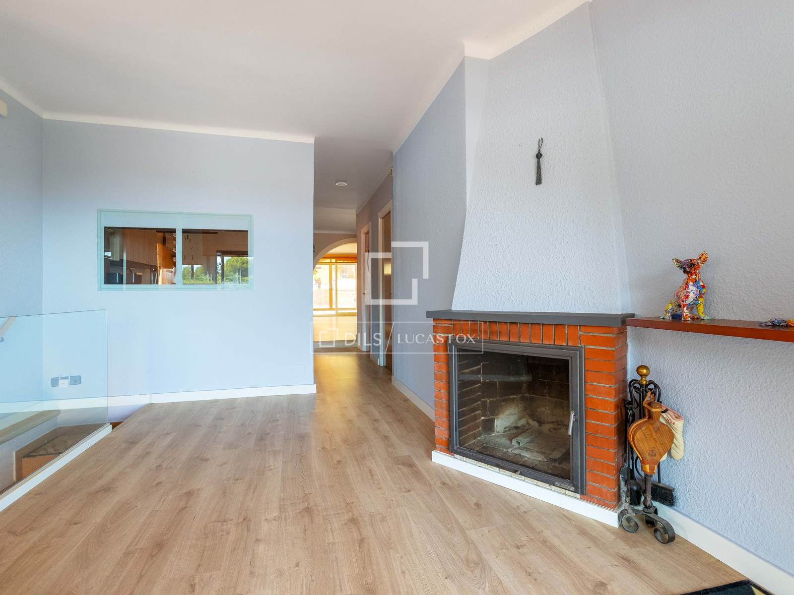 Huvila Teia, Barcelona, Espanja 3 makuuhuonetta, 324 m2 No. 192797