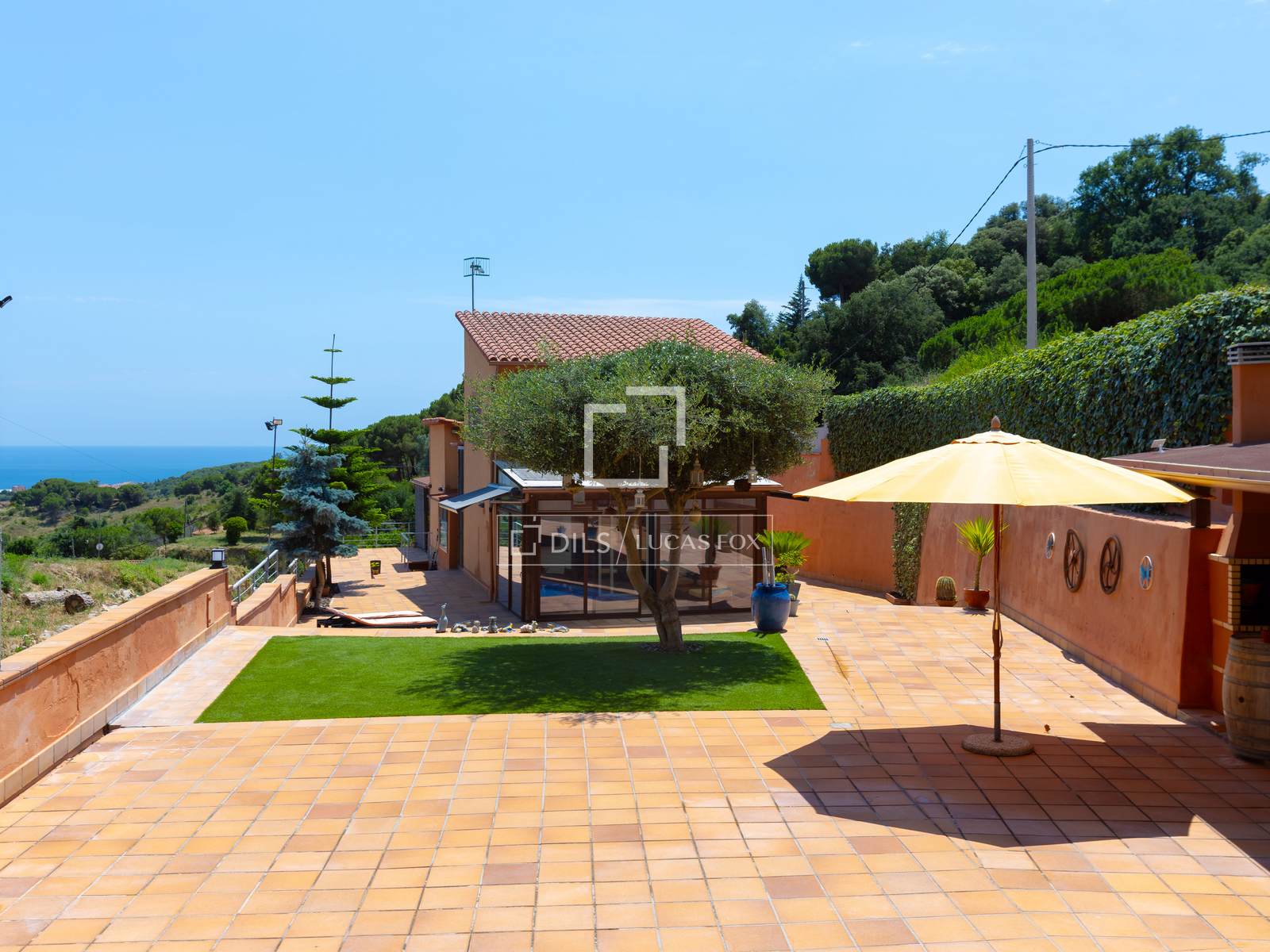 Huvila Teia, Barcelona, Espanja 3 makuuhuonetta, 324 m2 No. 192797