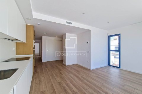 Huoneisto myytävänä Vilanova i la Geltru, Barcelona, Espanja, 2 makuuhuonetta, 123 m2 No. 192795 - kuva 11