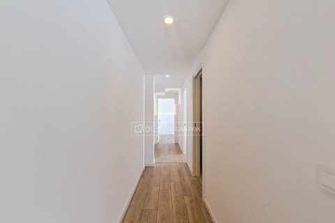 Huoneisto myytävänä Vilanova i la Geltru, Barcelona, Espanja, 2 makuuhuonetta, 123 m2 No. 192795 - kuva 19
