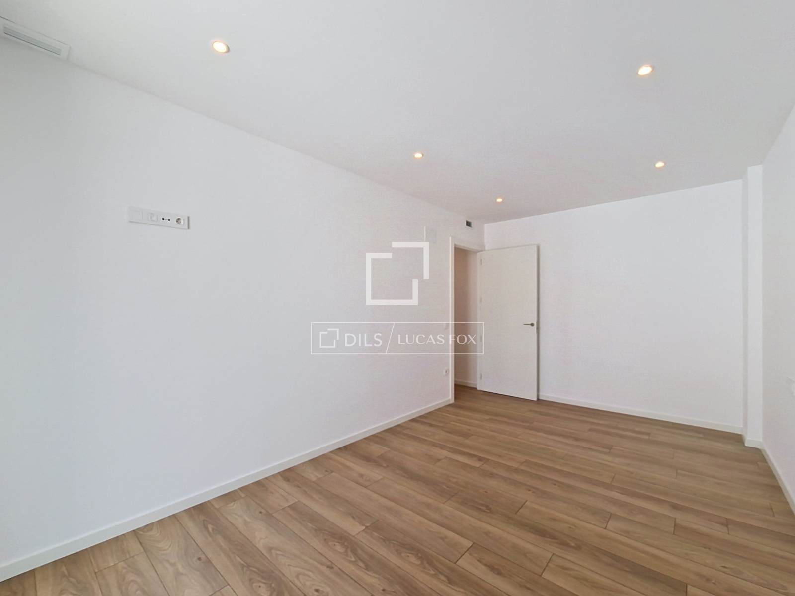 Huoneisto Vilanova i la Geltru, Barcelona, Espanja 2 makuuhuonetta, 123 m2 No. 192795