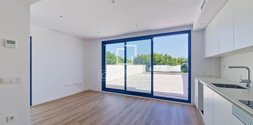 Huoneisto Vilanova i la Geltru, Barcelona, Espanja 2 makuuhuonetta, 123 m2 No. 192795