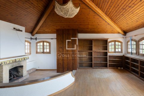 Villa till salu i Cabrera de Mar, Barcelona, Spanien 12 sovrum, 1744 kvm. Nr. 192796 - foto 18