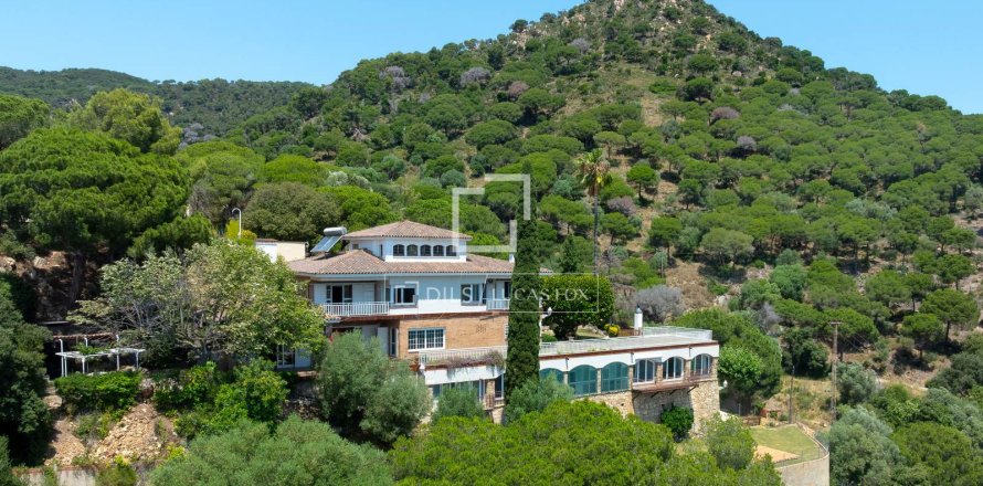 Villa i Cabrera de Mar, Barcelona, Spanien 12 sovrum, 1744 kvm. Nr. 192796