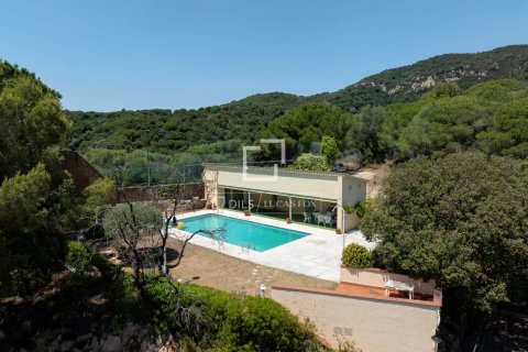 Villa till salu i Cabrera de Mar, Barcelona, Spanien 12 sovrum, 1744 kvm. Nr. 192796 - foto 6