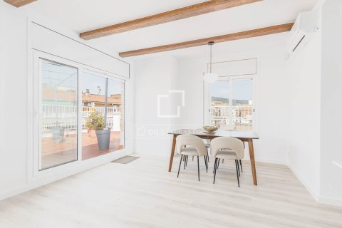 Kattohuoneisto myytävänä Barcelona, Espanja, 3 makuuhuonetta, 106 m2 No. 192798 - kuva 18