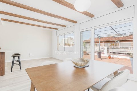 Kattohuoneisto myytävänä Barcelona, Espanja, 3 makuuhuonetta, 106 m2 No. 192798 - kuva 14