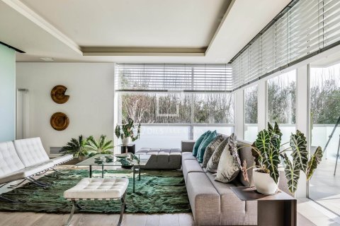 Villa en venta en Barcelona, España 5 dormitorios, 600 m2 No. 192792 - foto 26