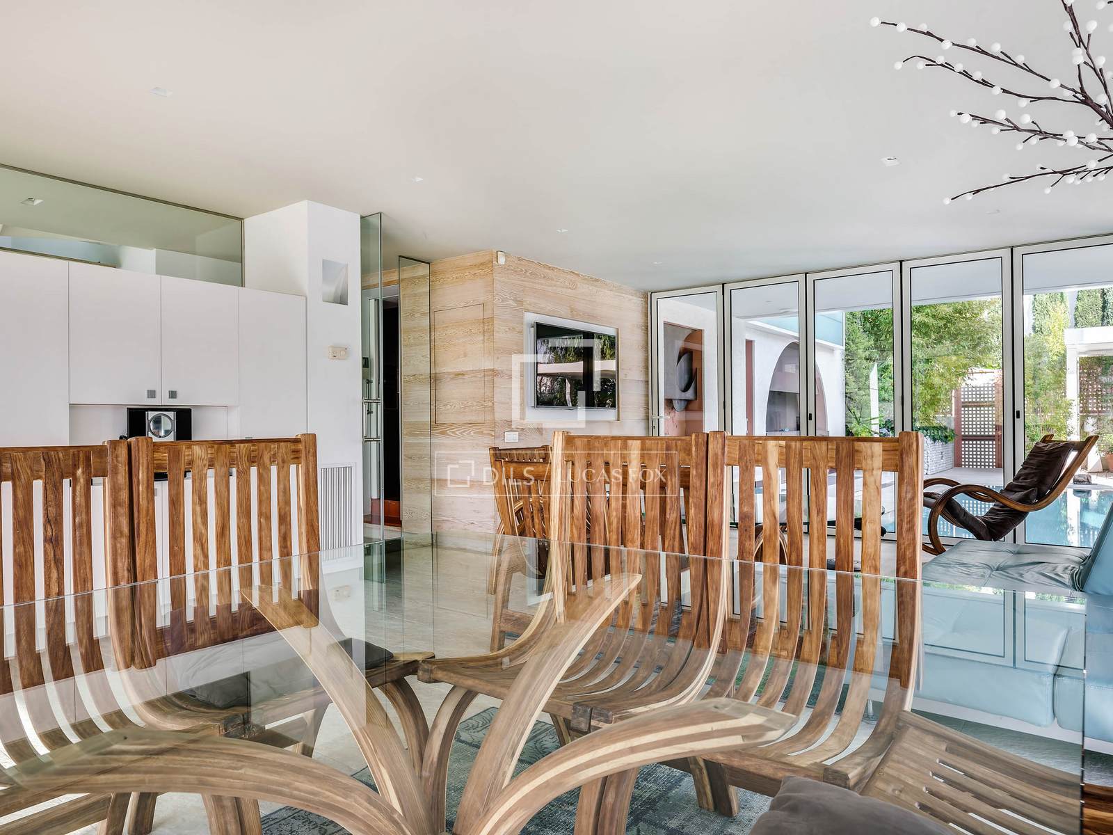 Huvila Barcelona, Espanja 5 makuuhuonetta, 600 m2 No. 192792