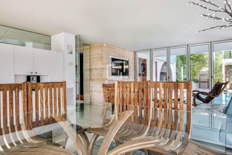 Villa en venta en Barcelona, España 5 dormitorios, 600 m2 No. 192792 - foto 8