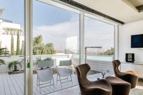 Villa en venta en Barcelona, España 5 dormitorios, 600 m2 No. 192792 - foto 23