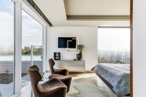 Villa en venta en Barcelona, España 5 dormitorios, 600 m2 No. 192792 - foto 22