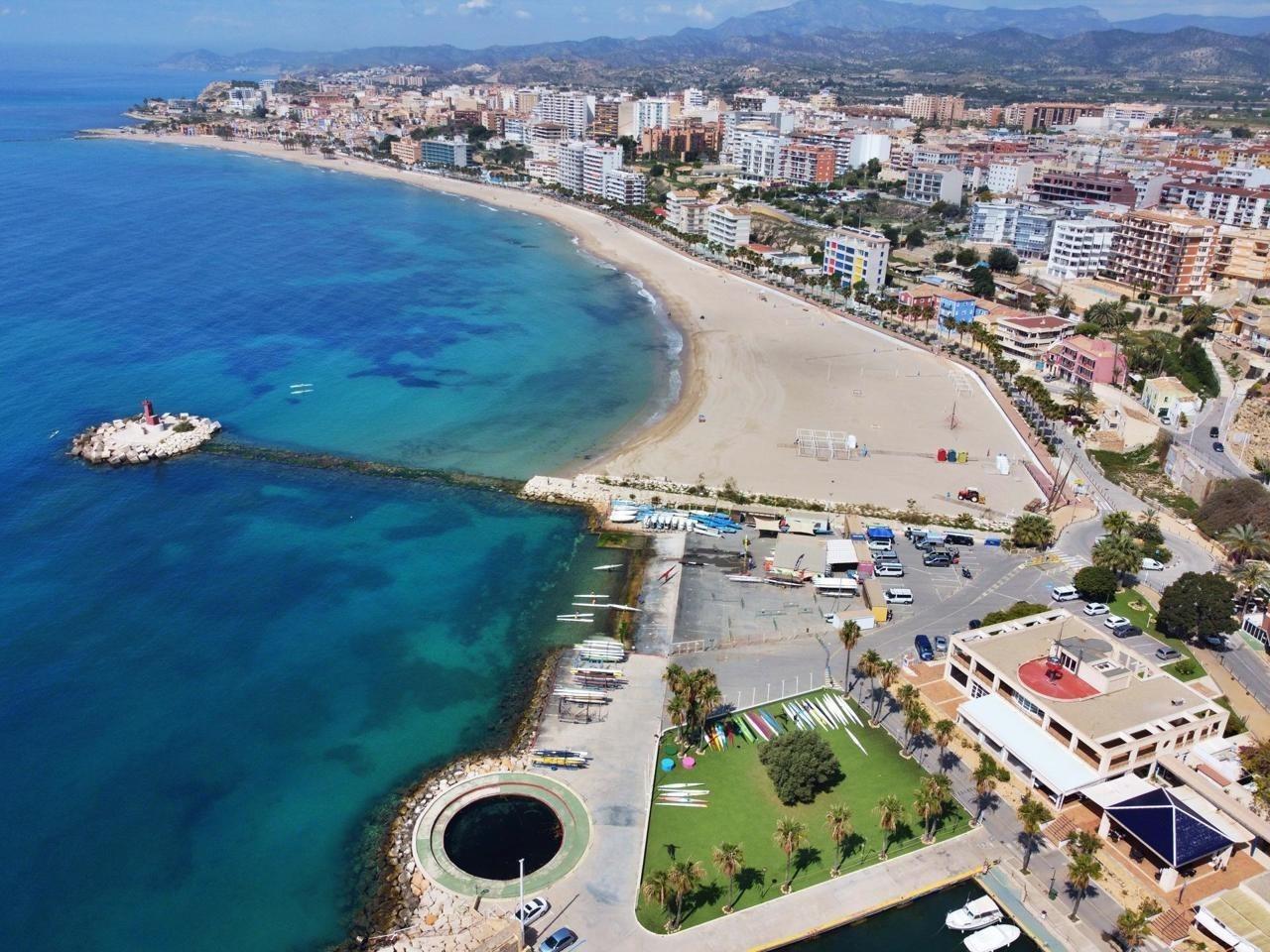 Apartment in Villajoyosa, Alicante, Spain 2 bedrooms, 65 sq.m. No. 103302