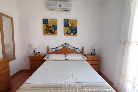 Продажа таухауса в Аликанте, Испания 3 спальни, 75м2 №145448 - фото 29