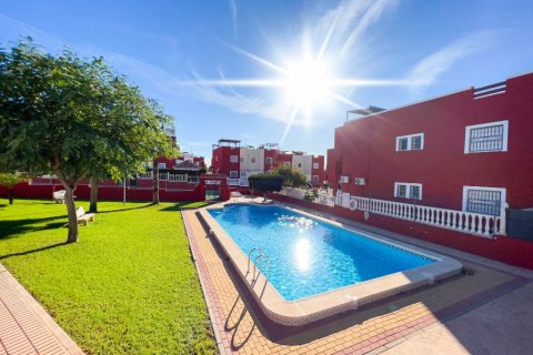 Продажа таухауса в Аликанте, Испания 3 спальни, 75м2 №145448 - фото 4