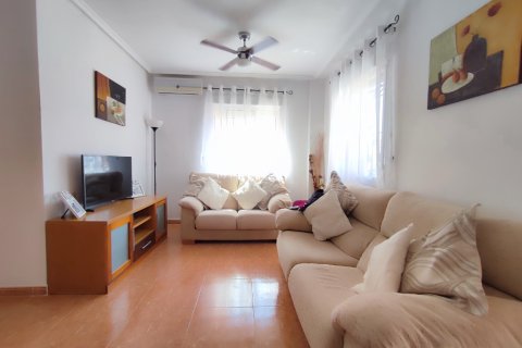 Продажа таухауса в Аликанте, Испания 3 спальни, 75м2 №145448 - фото 2