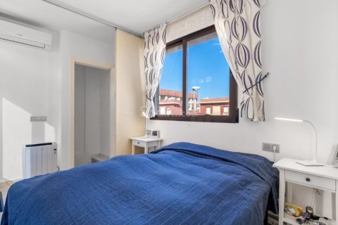 Apartment for sale in Alicante, Spain 3 bedrooms, 74 sq.m. No. 145442 - photo 18