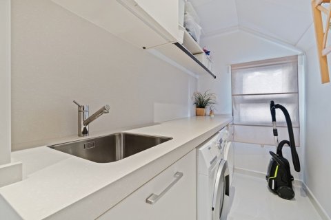 Villa pārdošanā Cabo Roig, Alicante, Spānijā 3 istabas, 196 m2 Nr. 140127 - attēls 21