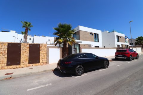 Villa in vendita a Benijofar, Alicante, Spagna 3 camere da letto, 174 mq. N° 140131 - foto 4
