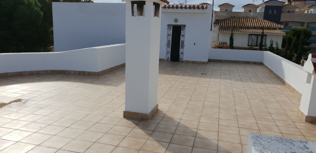 Villa a La Zenia, Alicante, Spagna 3 camere da letto, 220 mq. N° 140128