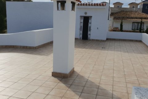 Villa zum Verkauf in La Zenia, Alicante, Spanien 3 Schlafzimmer, 220 m2 Nr. 140128 - Foto 8