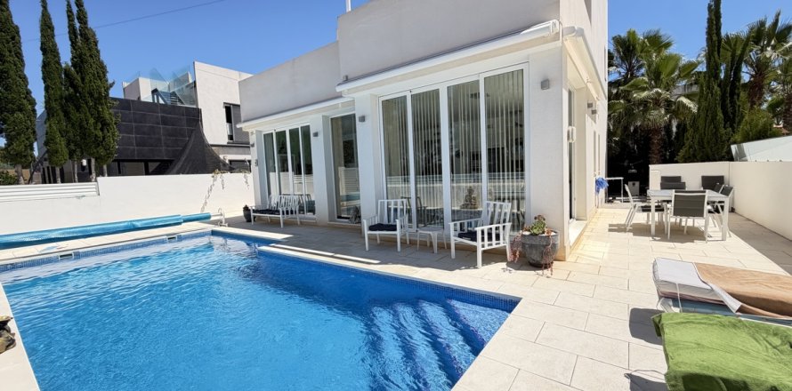 Huvila Mil Palmeras, Alicante, Espanja 4 makuuhuonetta, 160 m2 No. 190070