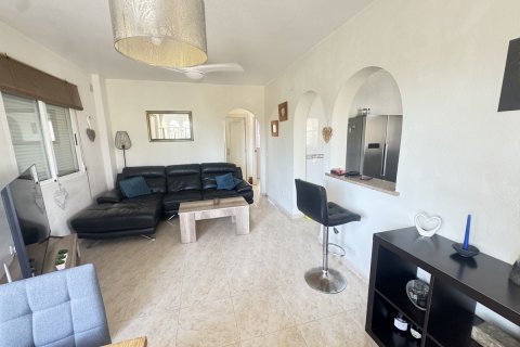 Huvila myytävänä Villamartin, Alicante, Espanja, 4 makuuhuonetta, 120 m2 No. 190072 - kuva 6