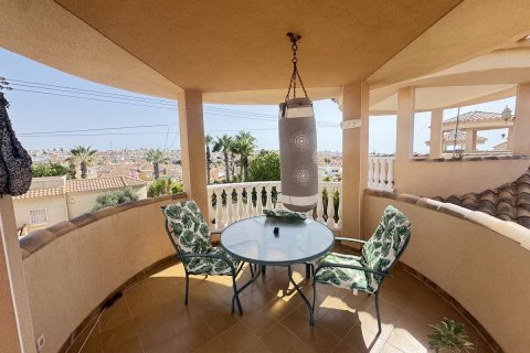 Huvila myytävänä Villamartin, Alicante, Espanja, 4 makuuhuonetta, 120 m2 No. 190072 - kuva 22