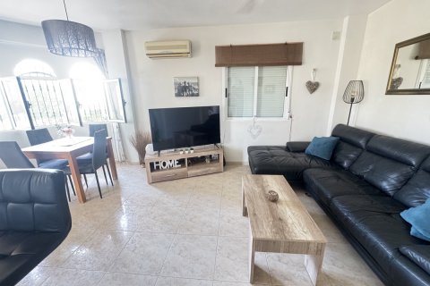 Huvila myytävänä Villamartin, Alicante, Espanja, 4 makuuhuonetta, 120 m2 No. 190072 - kuva 7