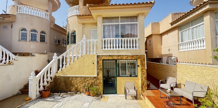 Huvila Villamartin, Alicante, Espanja 4 makuuhuonetta, 120 m2 No. 190072