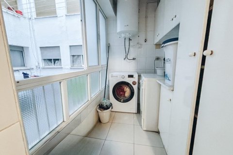 Apartment for sale Alicante, Spain 3 bedrooms,  No. 137712 - photo 9