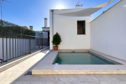 Townhouse for rent in Santa Margalida, Mallorca, Spain 3 bedrooms, 190 sq.m. No. 148599 - photo 12