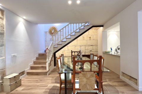 Townhouse for rent in Santa Margalida, Mallorca, Spain 3 bedrooms, 190 sq.m. No. 148599 - photo 5