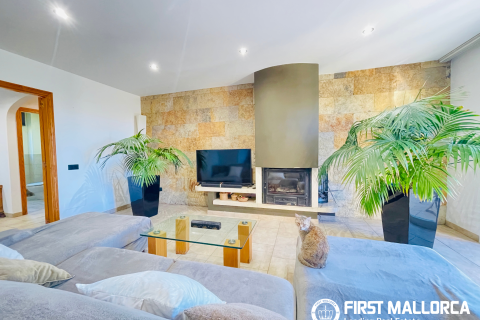 Villa for sale in Calvia, Mallorca, Spain 3 bedrooms, 175 sq.m. No. 148600 - photo 9