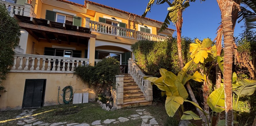 Villa à Calvia, Mallorca, Espagne 3 chambres, 180 m2 No. 148600